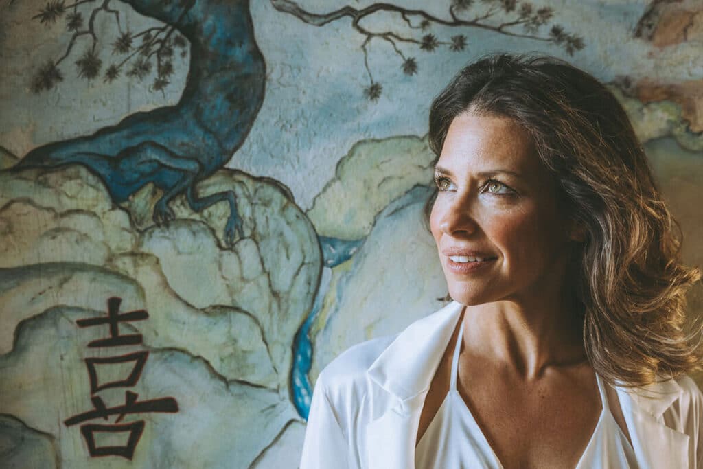 Evangeline Lilly moving beyond celebrity image to authentic personal brand photography