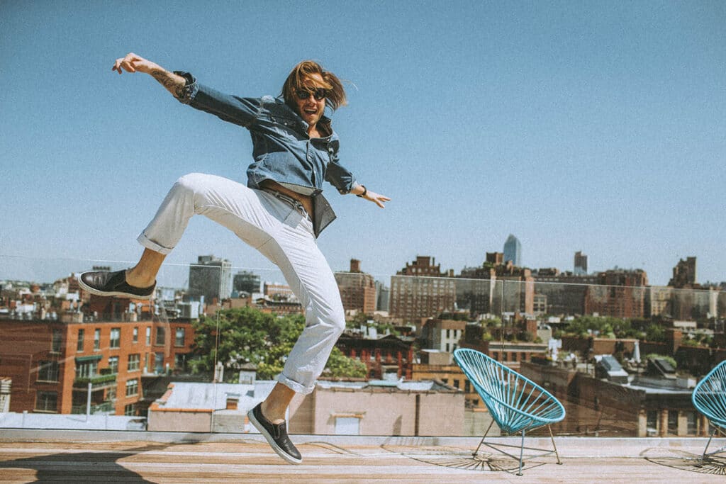 Total commitment and sacrifice required for devoted creative practice and mastery